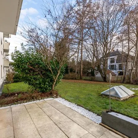Apartment Modern With Terrace In Solln *